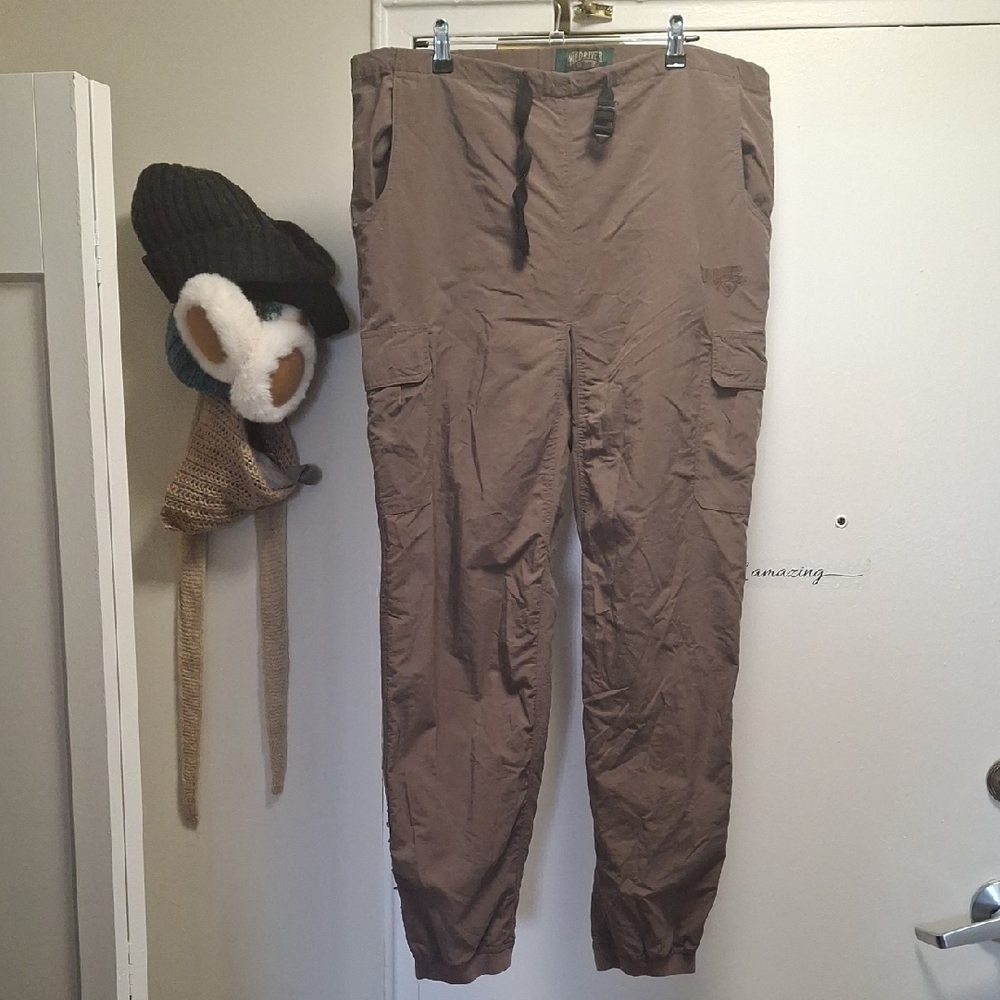 ​Windriver Women’s XL Lightweight Hiking Cargo Pants Gorpcore Utility Joggers
